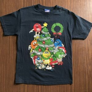 m&m's Christmas tee